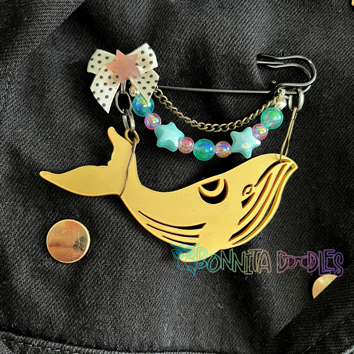 Gold Whale | Handmade 75mm Black pin
