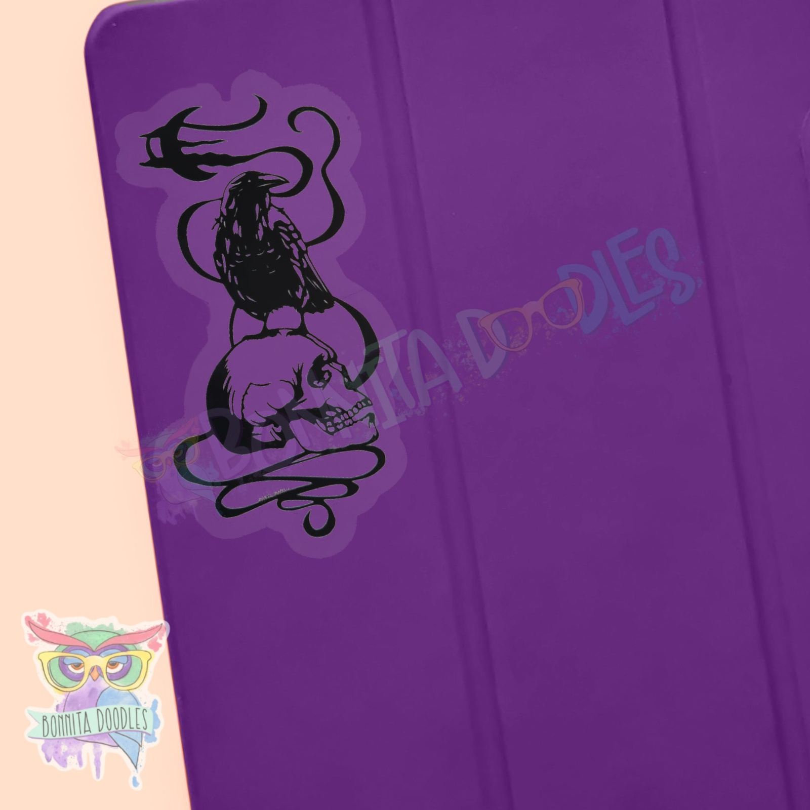 Raven Skull | Medium vinyl sticker